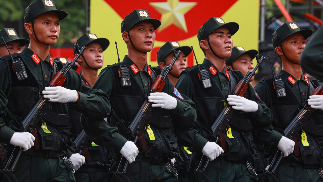 Vietnam arrests deputy minister over probe into huge bribes