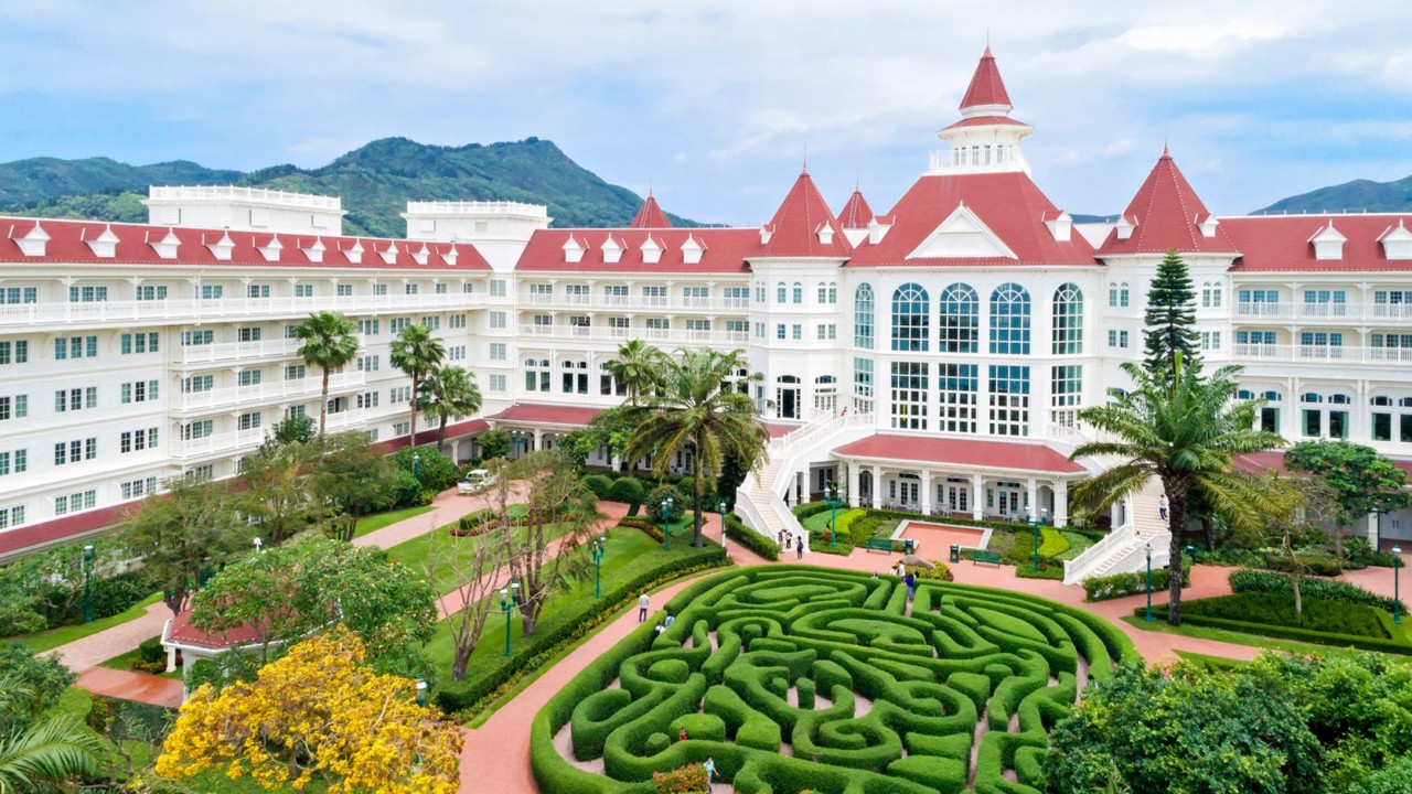 Hong Kong Disneyland Hotel to close from October 12 for major renovation
