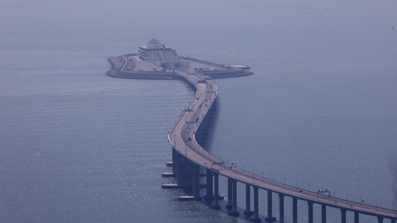 Hong Kong mega bridge’s popularity takes toll on helicopter, ferry services: lawmaker