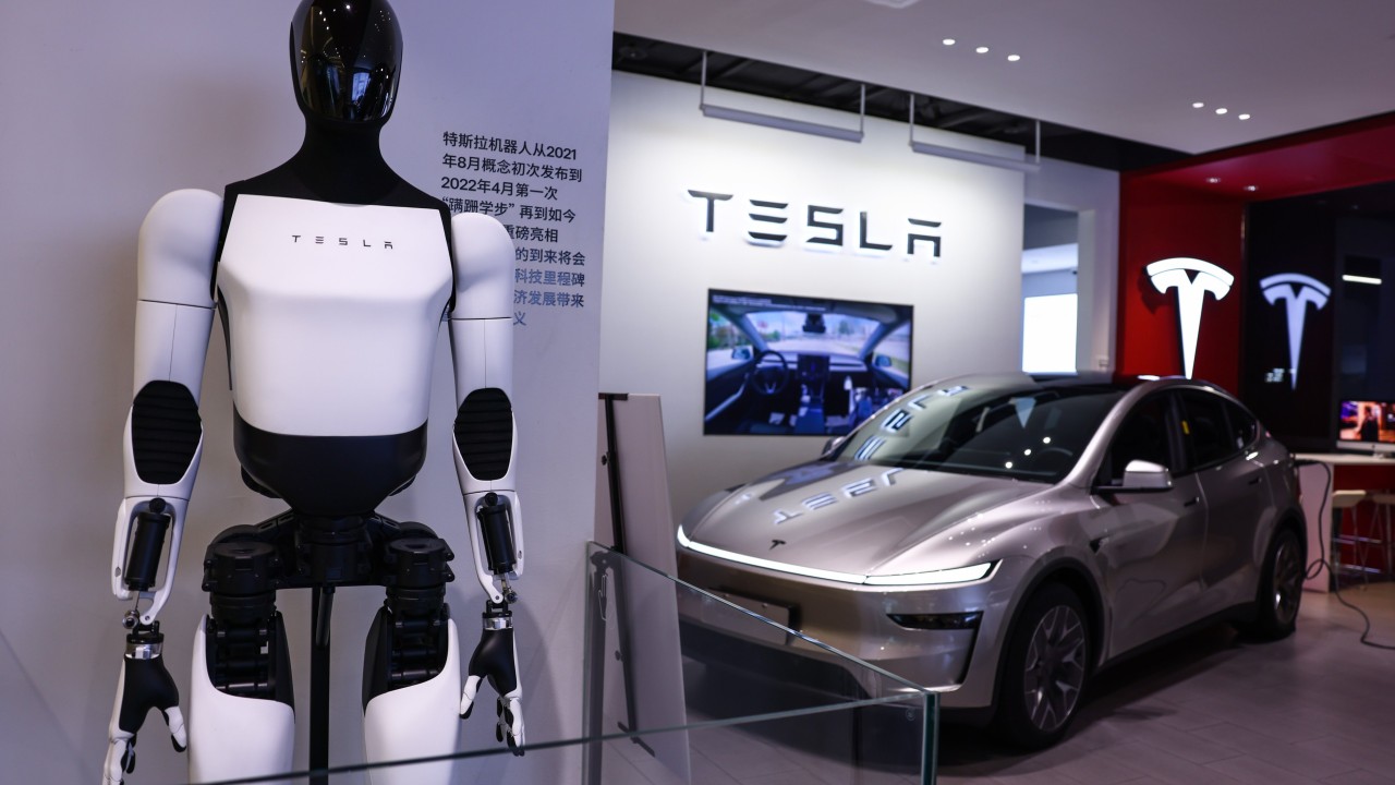 Tesla offers rare China inventory discounts to fight sliding Shanghai production sales
