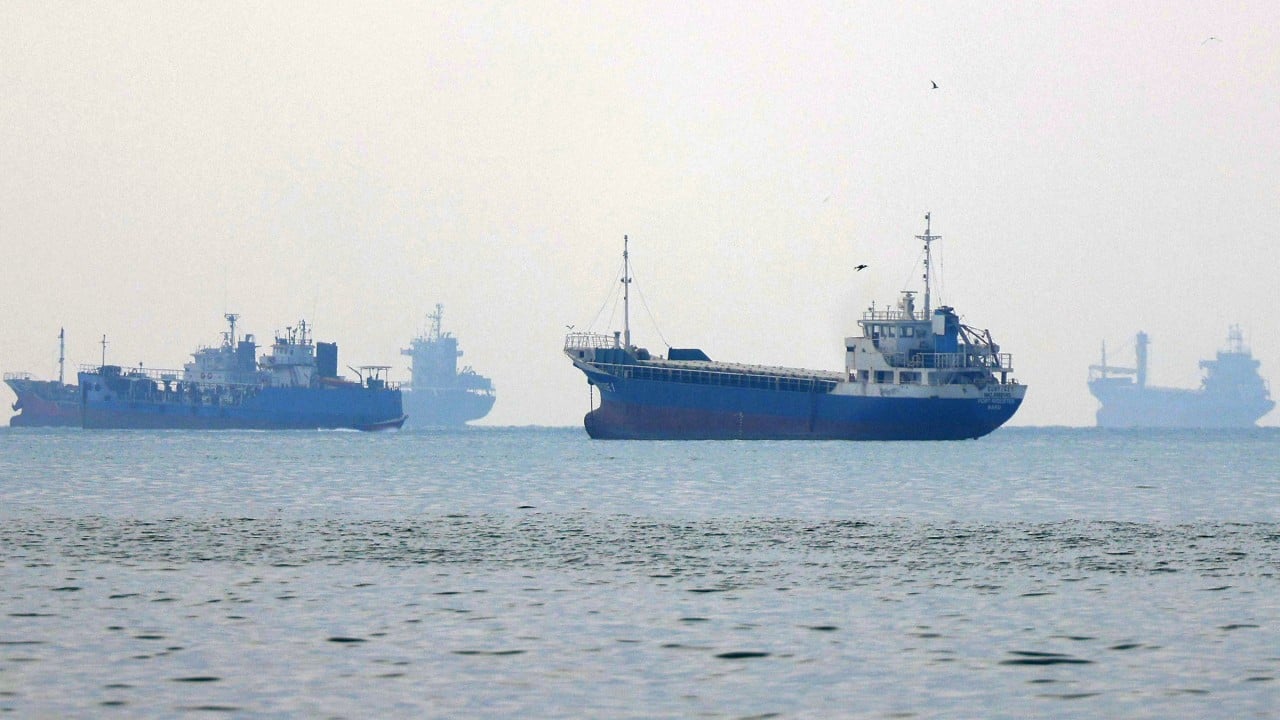 South Korea sends fact-finding team to assess Strait of Hormuz conditions