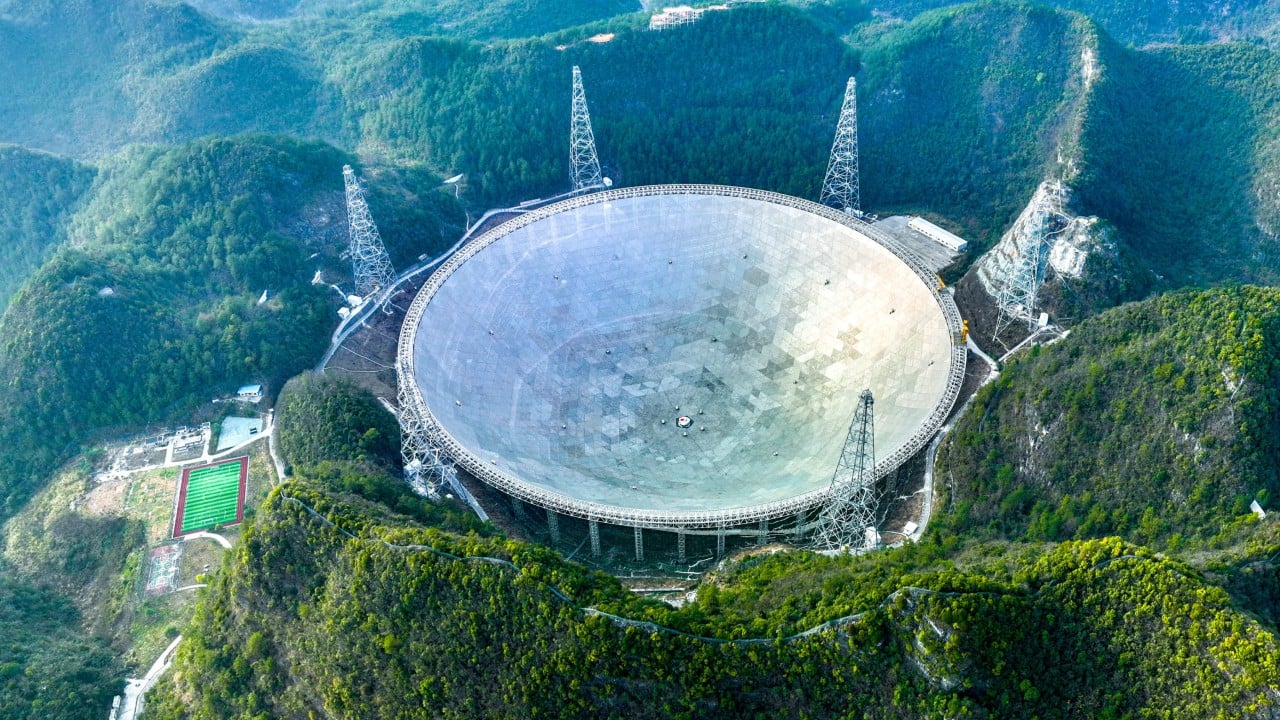 China’s FAST telescope maps neutral hydrogen, the cosmic gas for making stars