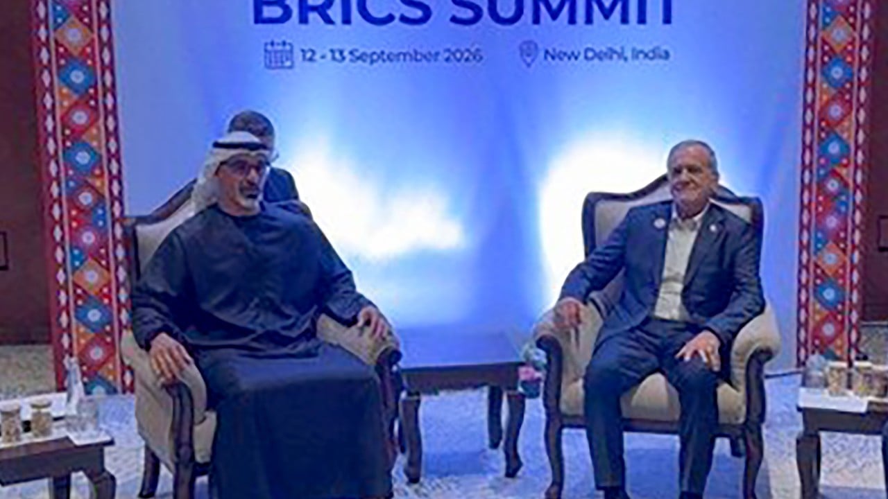 Iran, UAE leaders discuss de-escalation as oil supply worries spike