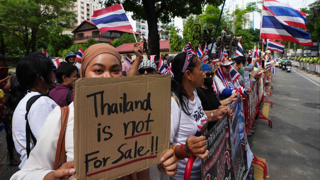 Thais stage rare Israel protest; Singapore ministers get pay rise: 7 Asia highlights