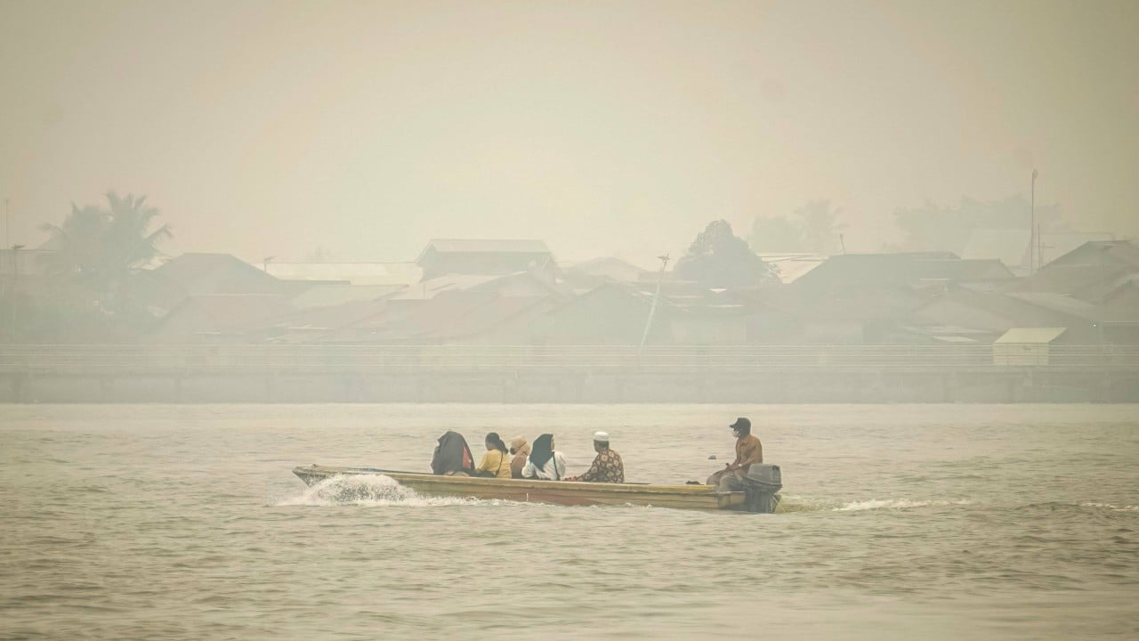Health crisis grips Indonesians enduring haze: ‘my eyes sting, my head hurts’