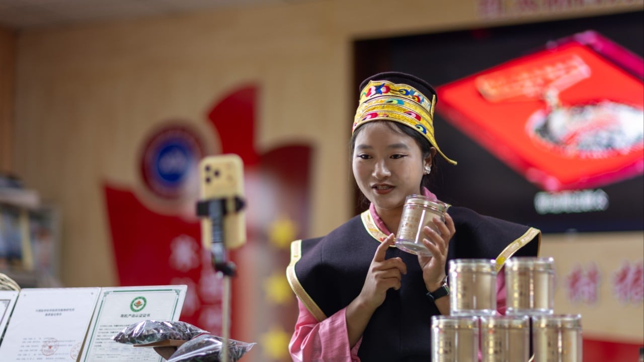 Record influx of university graduates pushes China’s youth unemployment rate to 18.9%
