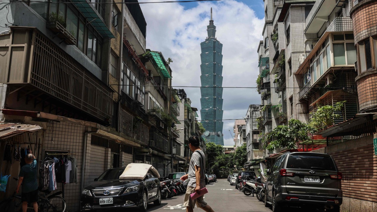 Beijing, Taipei need peace deal before reunification, Taiwanese scholar says