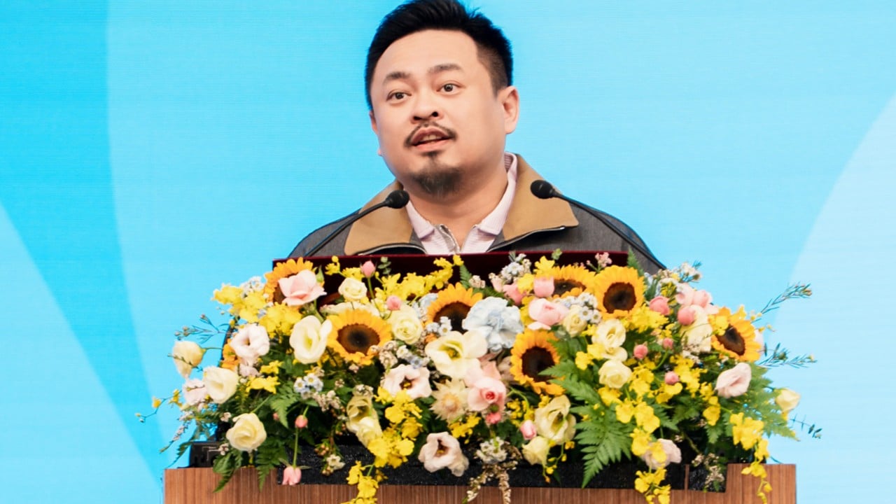 How will Beijing receive most senior Taiwan official to attend Apec events this year?