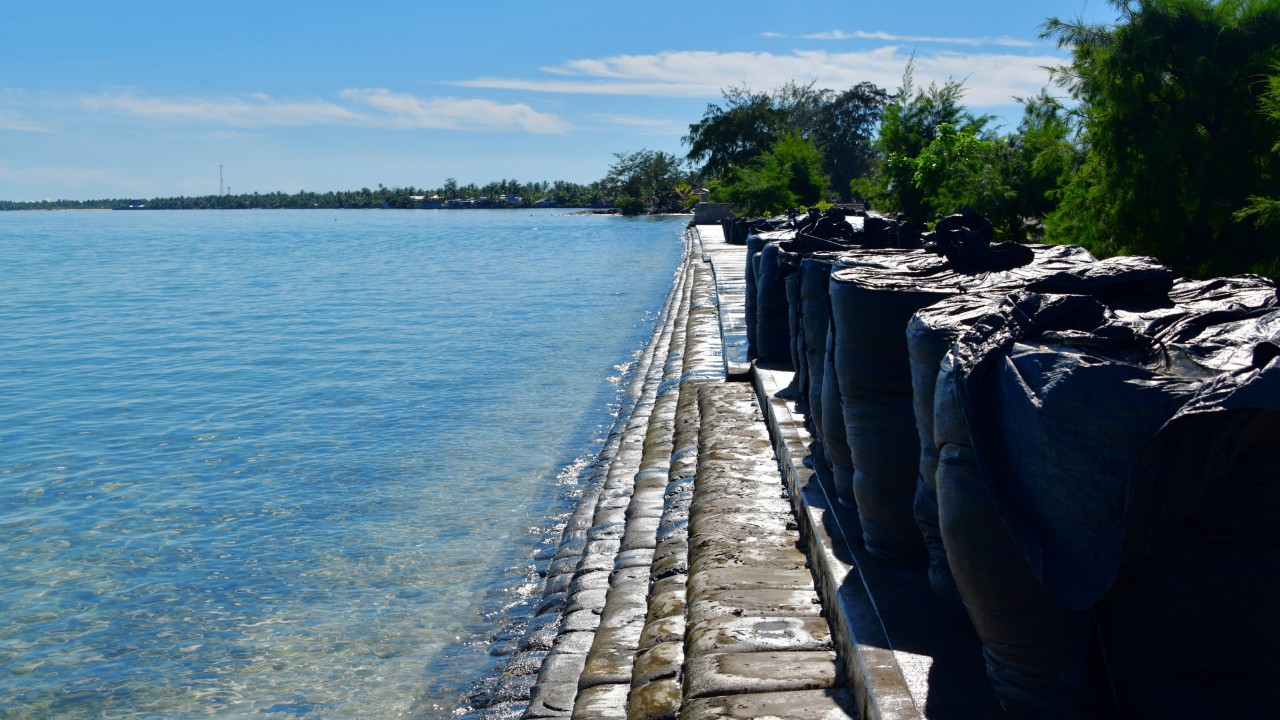 Why China is weighing into the debate on how to respond to shrinking coastlines
