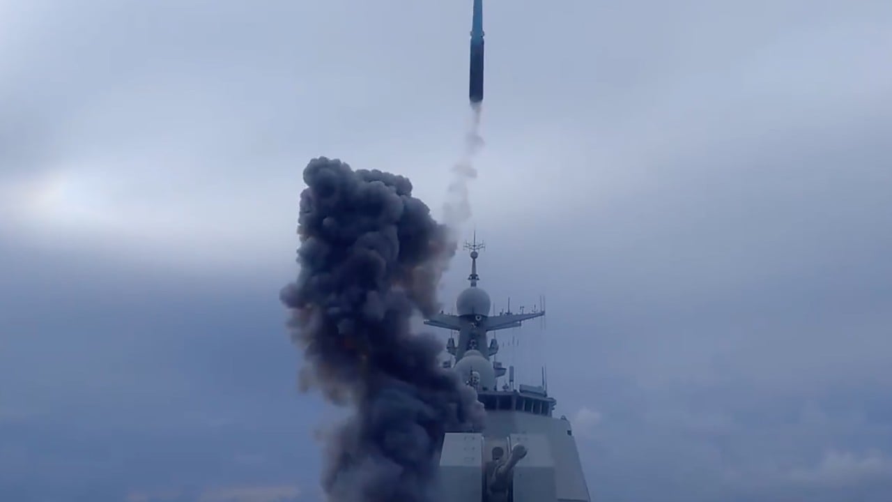 How are China’s Type 052D destroyers shifting the balance in the western Pacific?