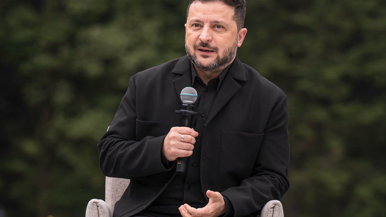 Zelensky and US spy chief Ratcliffe meet in Ireland, sources say