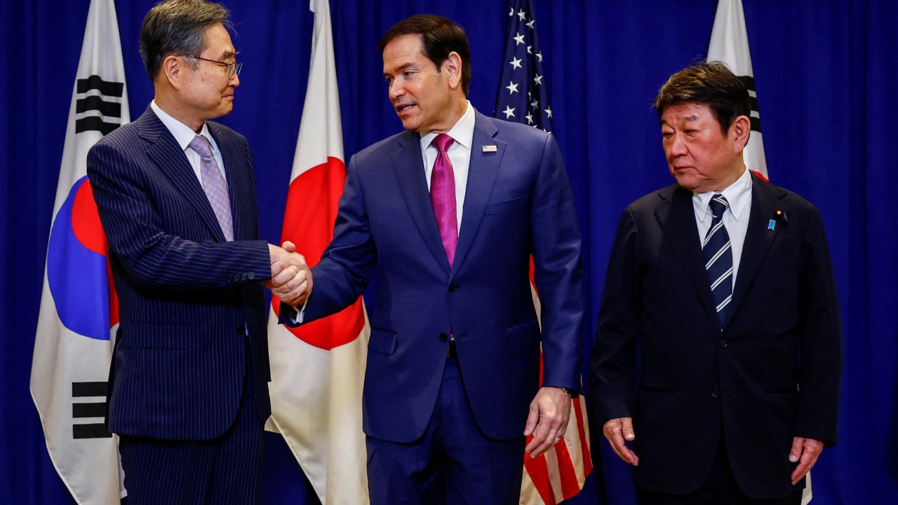 US tightens Japan, South Korea ties ahead of Trump-Xi summit