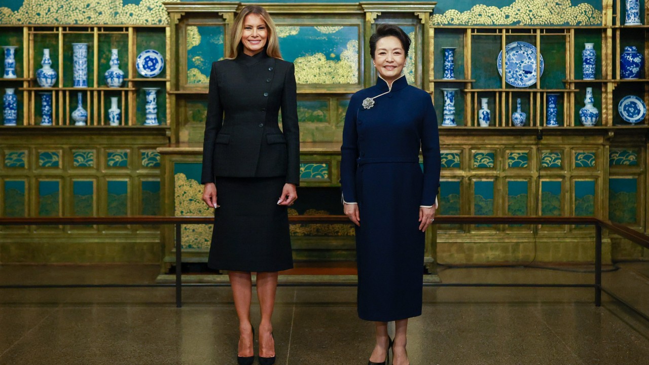 Inside Melania Trump and Peng Liyuan’s visit to the Smithsonian’s Peacock Room