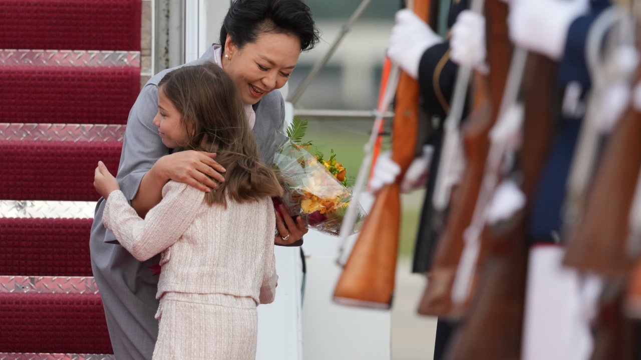 How Peng Liyuan and Melania Trump opened a parallel track in US-China diplomacy