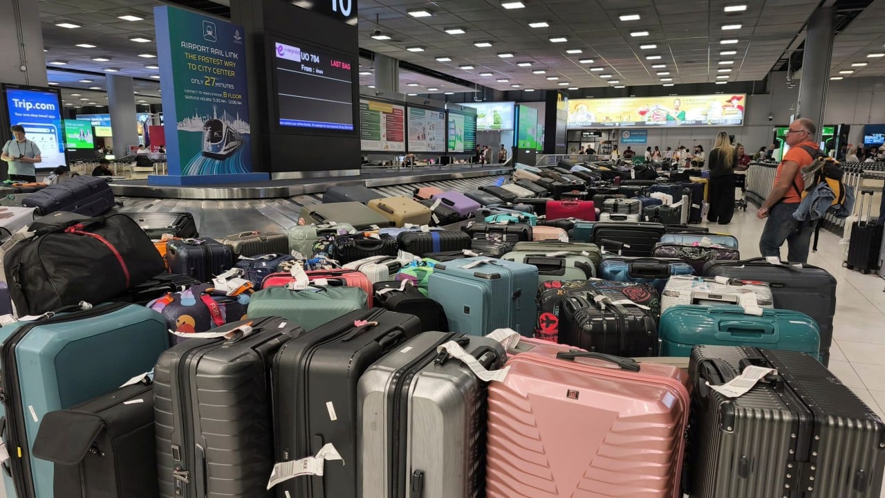 At least 21 Hong Kong-Bangkok flights delayed amid flooding in Thai capital
