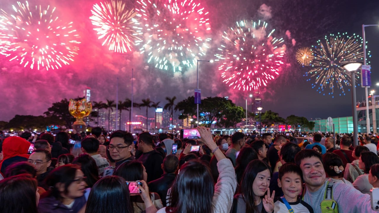 Hong Kong checkpoints to handle 7.44 million passenger trips for National Day break