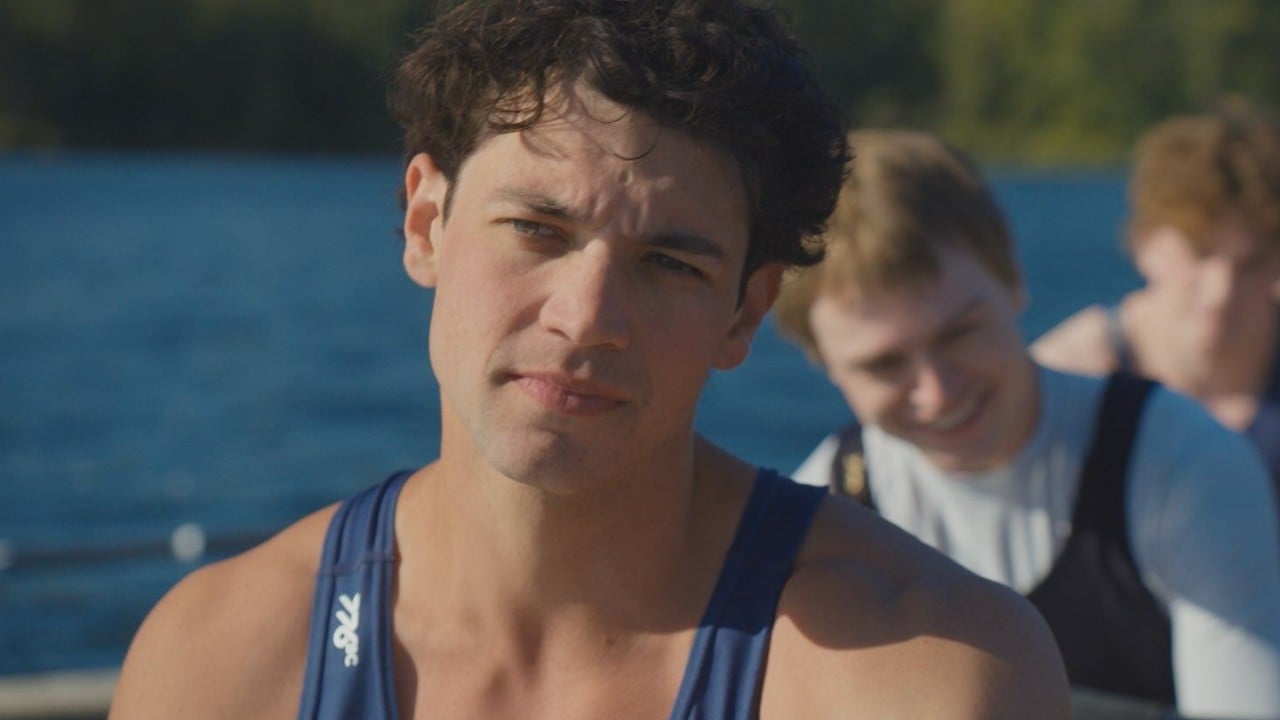 Meet Kyle Clark, who plays Cam Dillinger in Netflix’s Crew Girl