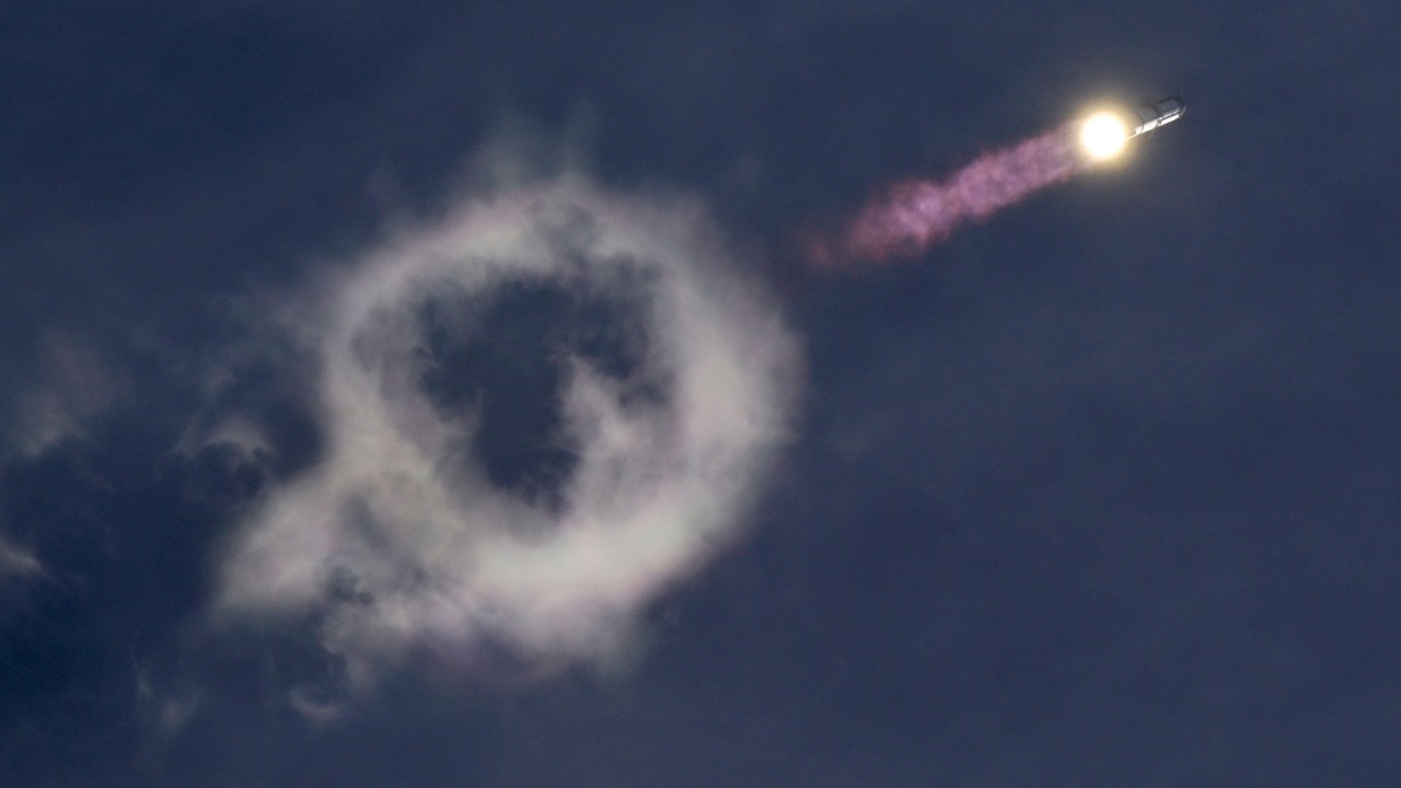 SpaceX’s Starship reaches orbit for first time but flight cut short