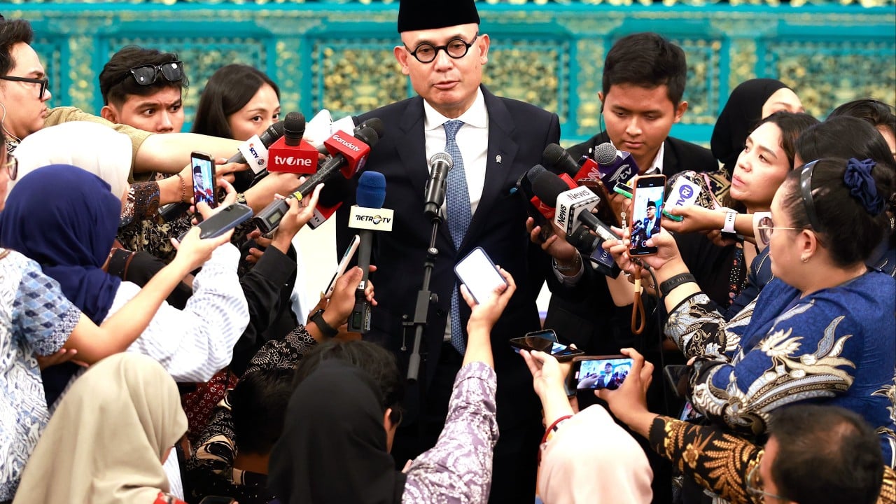 Indonesia’s Prabowo appoints new foreign minister
