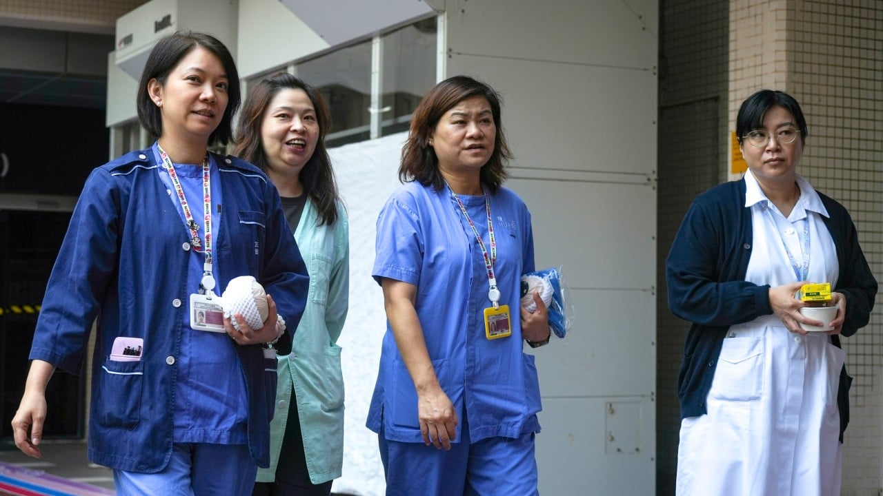 Health chief warns overstated claims of job shortages could lead to fewer new nurses