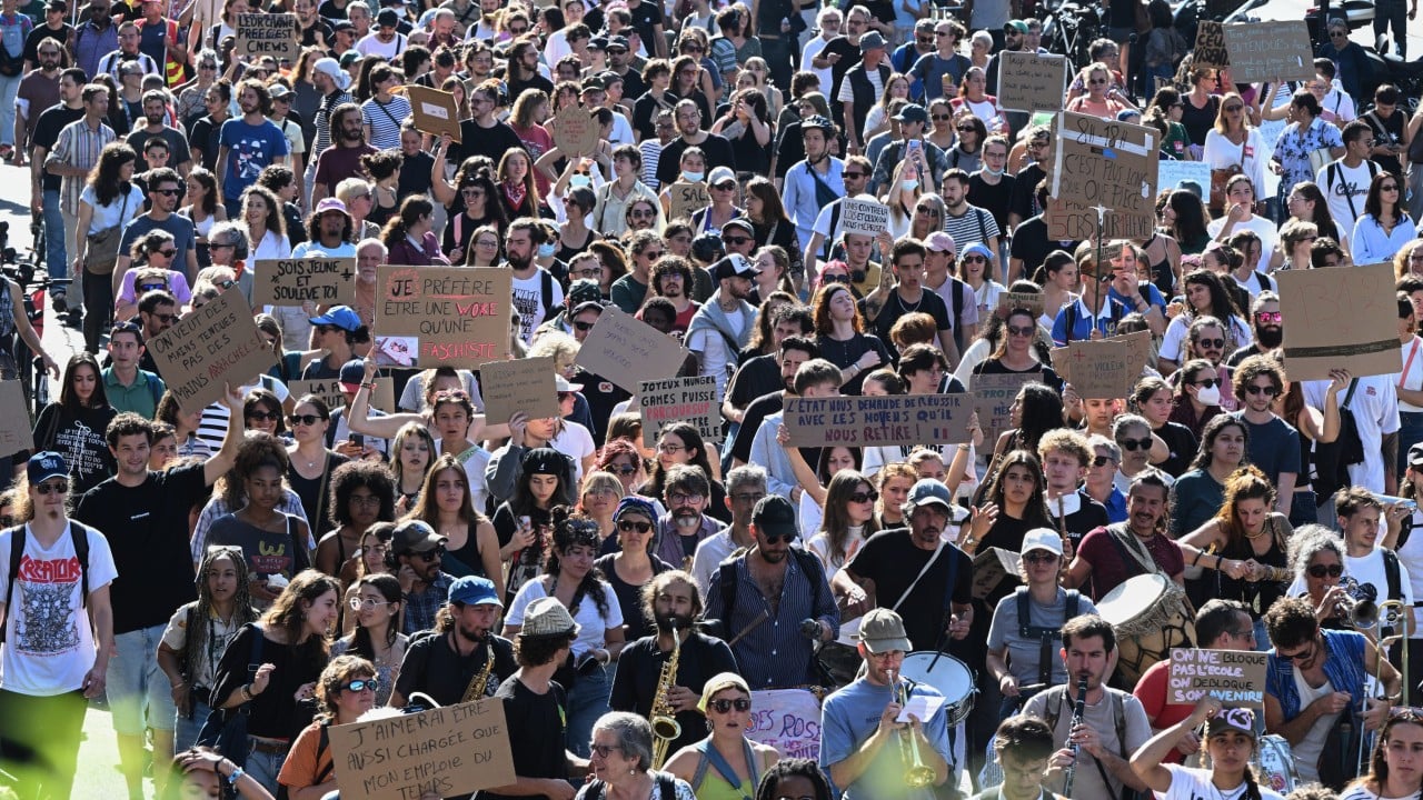 French school unrest: students, teachers march on biggest day of protests