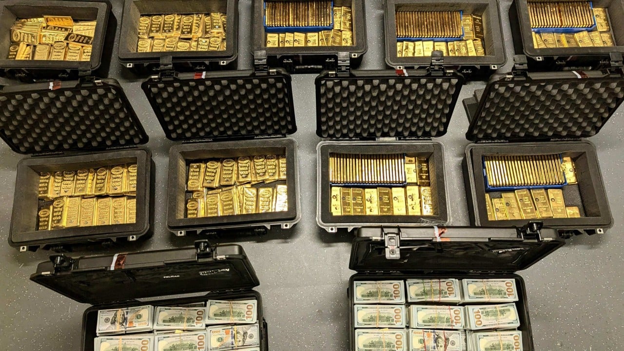 Ex-CIA official accused of stealing US$40 million in gold bars pleads guilty