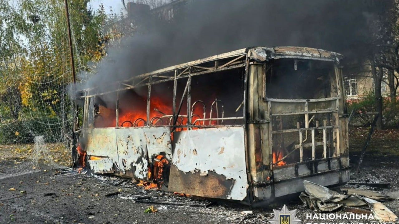 At least 33 dead in Russian bomb blast in east Ukraine stronghold