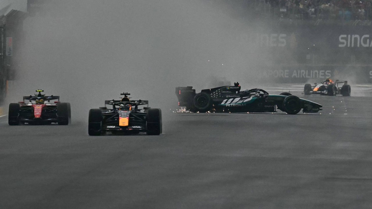 Max Verstappen wins Singapore Grand Prix sprint race after George Russell crashes out