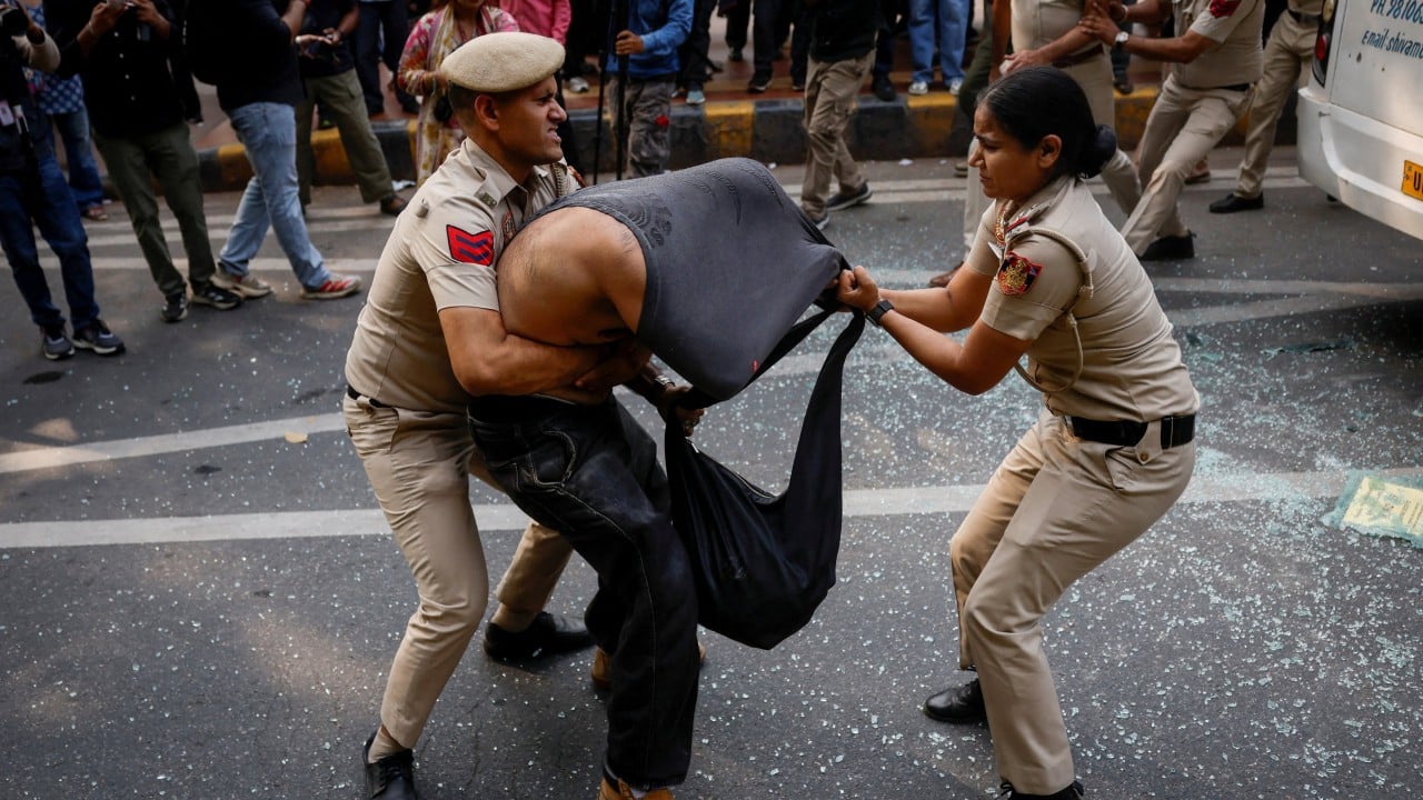 India’s cockroach party leaders freed as election chief protests mount