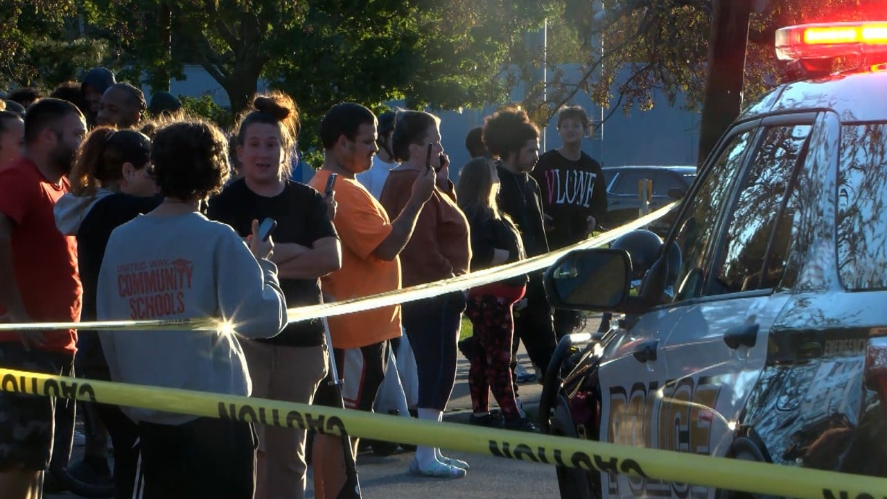 9 dead, including children and pregnant woman, in shooting in Erie, Pennsylvania