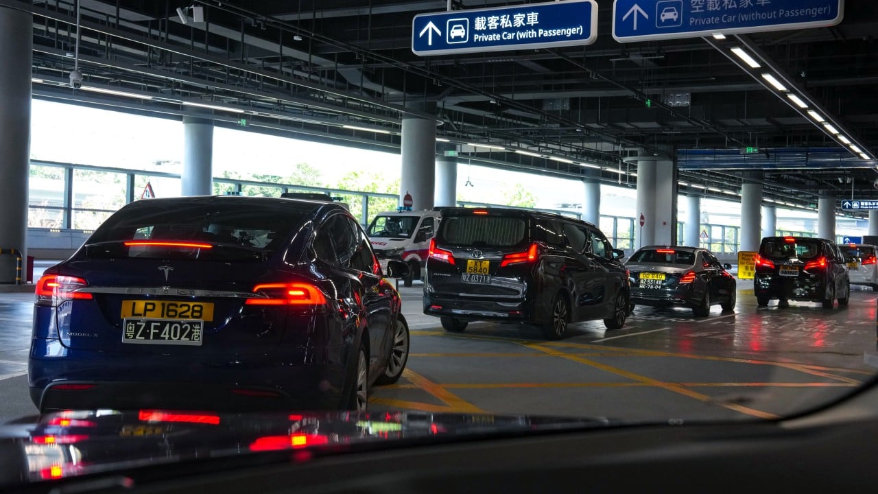 Drivers face ‘longer-than-expected’ clearance times at revamped Huanggang crossing