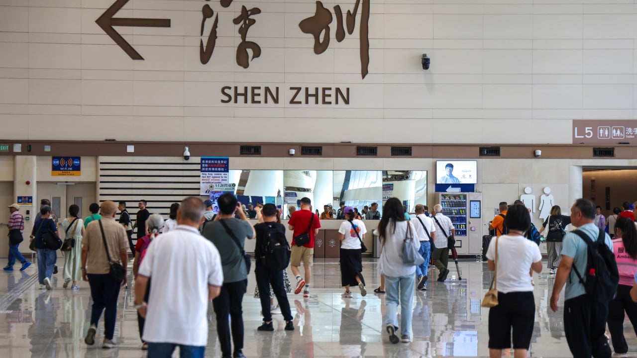 79,500 passenger trips, 8,000 vehicle movements at new Huanggang Port on opening day