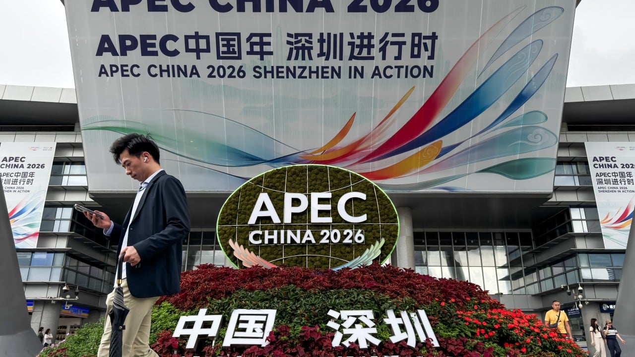 Shenzhen offers discount fares, other perks to keep residents off roads during Apec summit