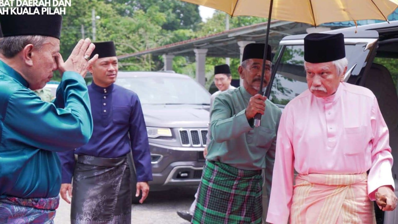 Malaysia’s Negeri Sembilan ruler orders chief minister out of sight in rare public rebuke