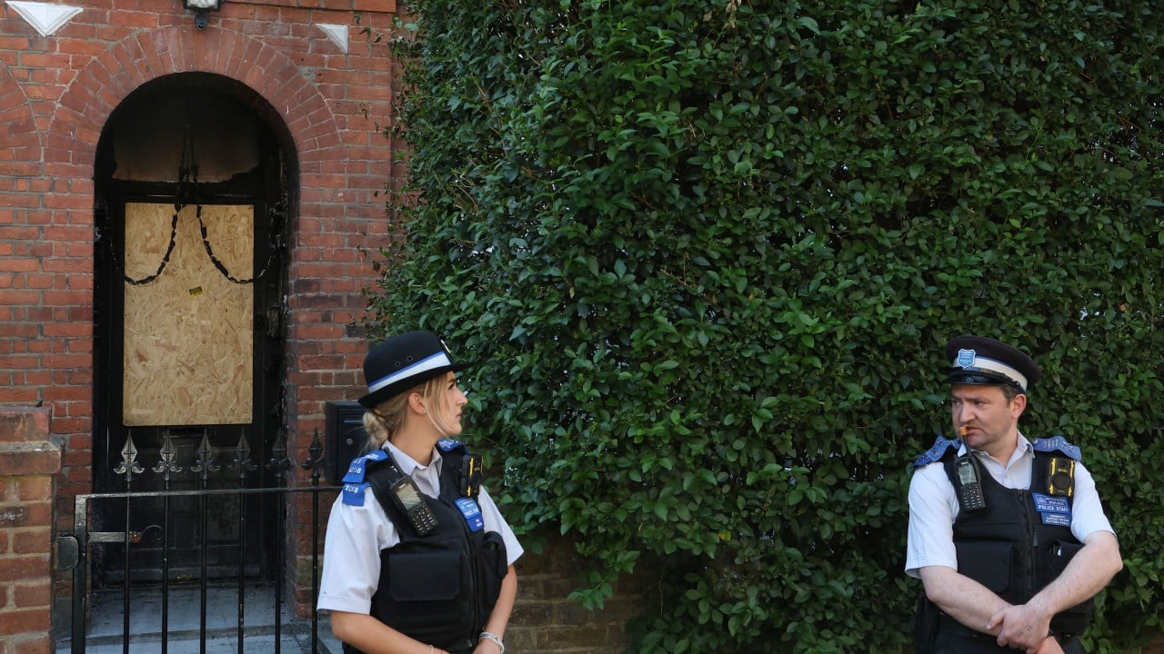 UK deports Romanian convicted of arson at ex-PM Starmer’s homes