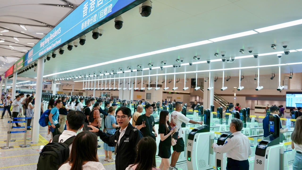 Alert raised as holiday crowds overwhelm Hong Kong’s revamped Huanggang crossing