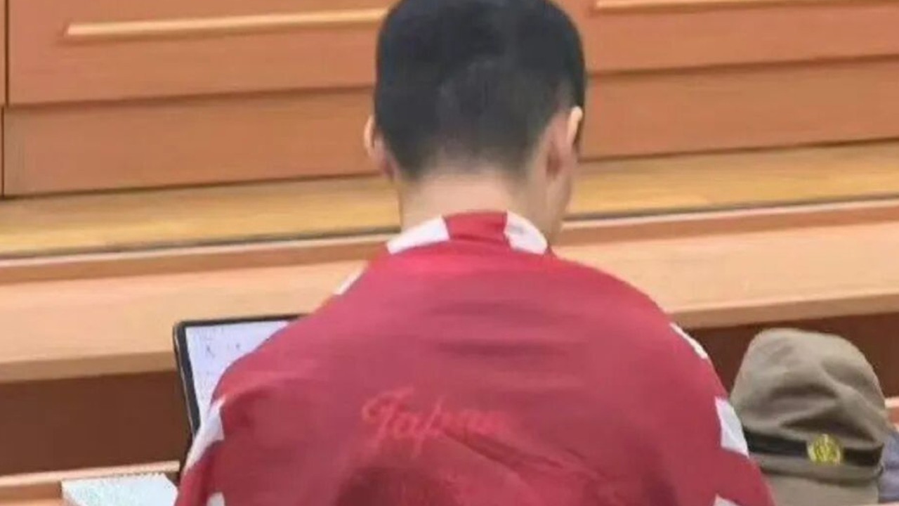PLA hits out at Chinese student accused of wearing Japanese rising sun flag in classroom