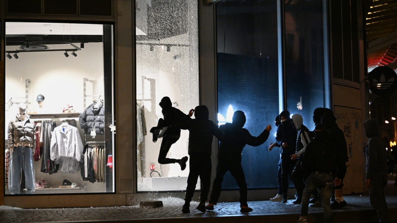Macron condemns ‘unbridled’ violence as France faces fresh street clashes