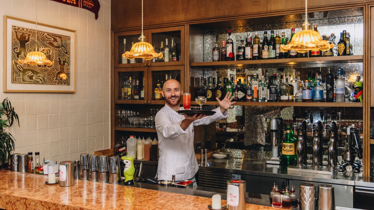 How Hong Kong cocktail bars design for service, ergonomics and success