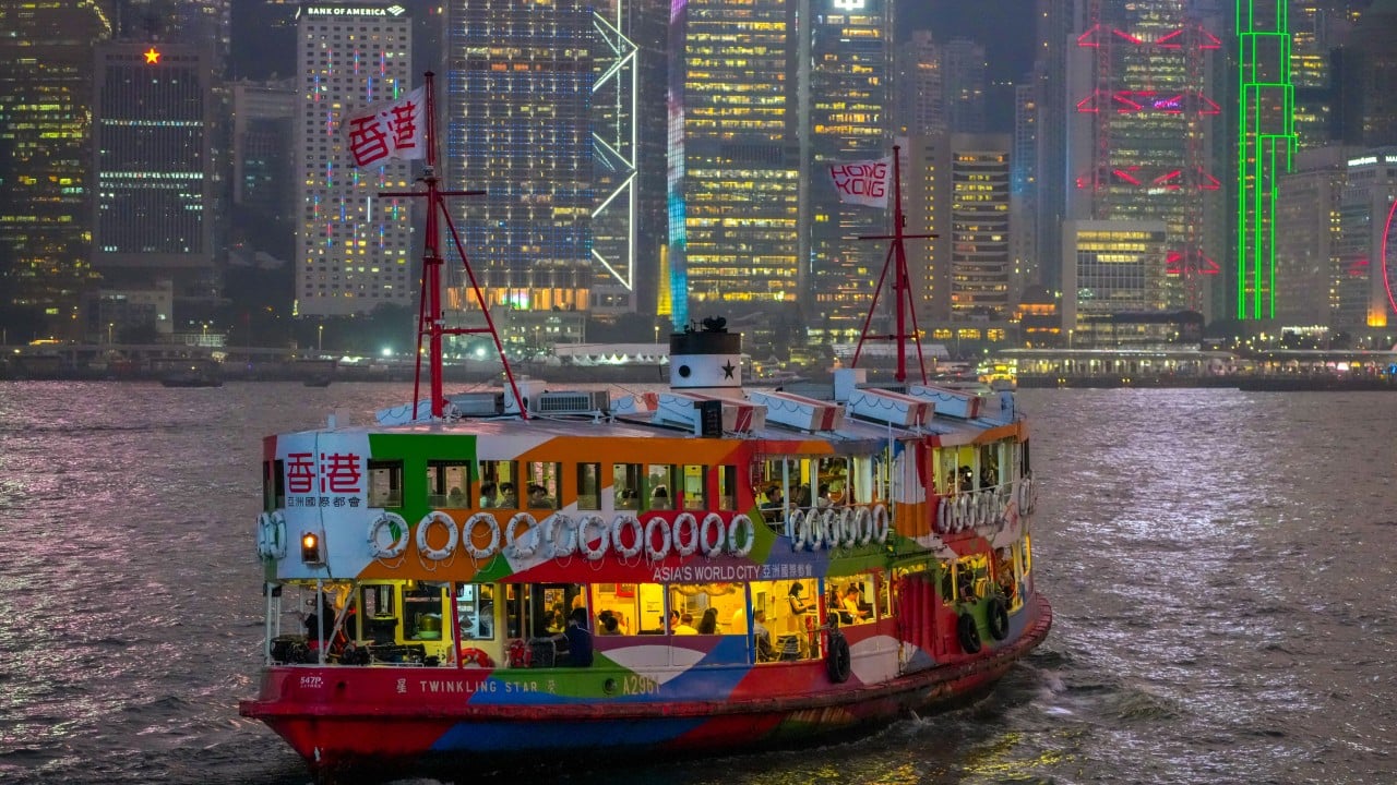 Star Ferry ücretleri Ocak ayından itibaren HK$1.80'e kadar artacak