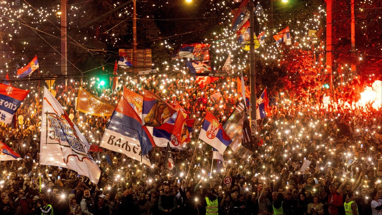Serbia votes as ruling party faces student-led anti-corruption list