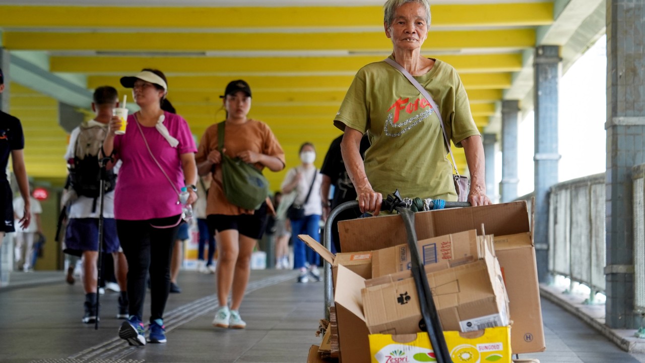 How will Hong Kong’s cardboard scavengers survive as prices drop after new policy?