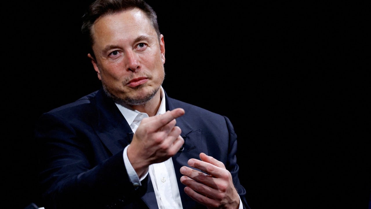 Elon Musk, Jensen Huang have opposing outlooks on AI neoclouds. Who is likely correct?