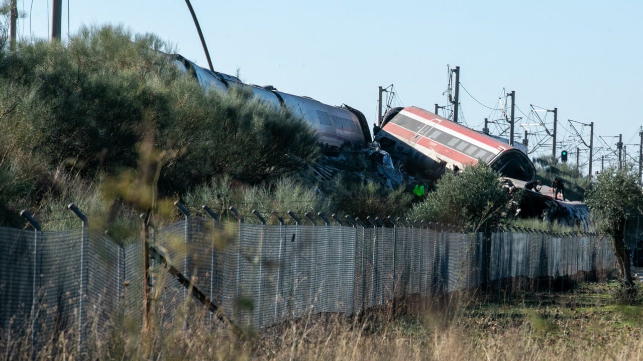 At least 10 dead in Spain after high-speed trains collide