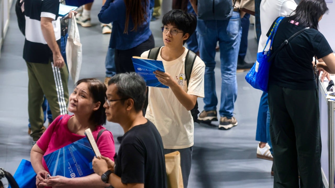 ‘Don’t have the illusion’: graduate job ads down 22% as AI rewrites the rules