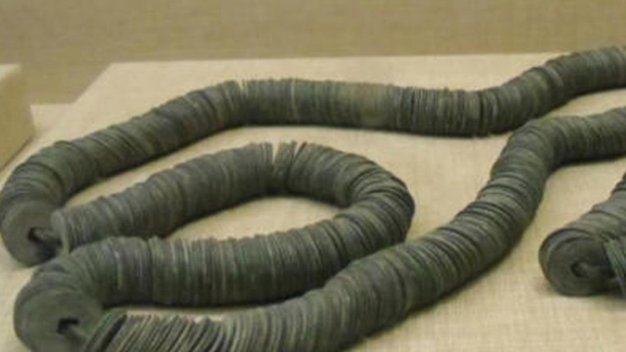 What’s the true worth behind Chinese phrase ‘carrying 10,000 strings of cash around the waist’
