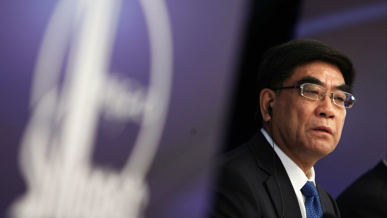 China places former Sinopec, CNOOC boss Fu Chengyu, 75, under corruption probe