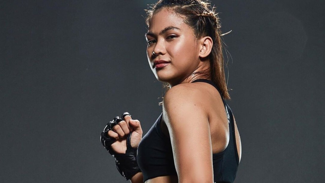 One Championship Denice Zamboanga Fires Back At Angela Lee Never Asked To Be Given The Belt News Dome