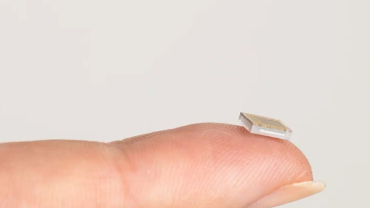 Chip brain implant shows promise in treating depressed patients