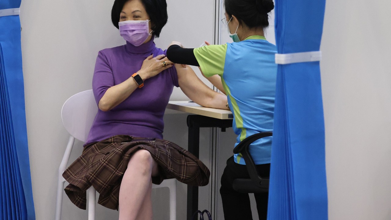 Coronavirus Hong Kong: top government advisers join study on effects of third vaccine jab